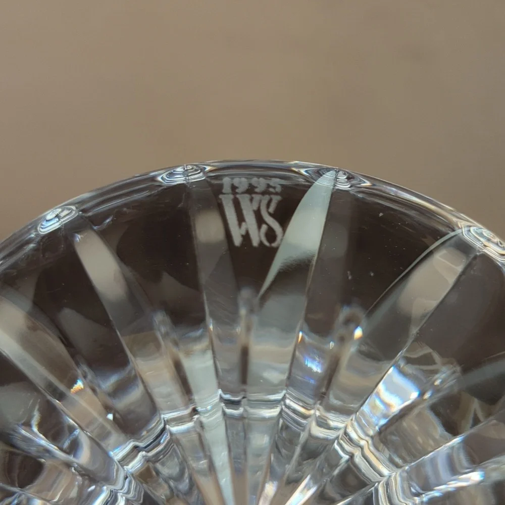 Waterford Society 1995 Vintage Crystal Penrose 8.5-Inch Vase